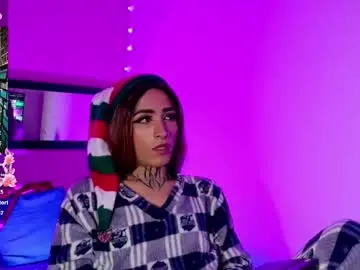 Chaturbate Free Porn Cam of mikaelarangel