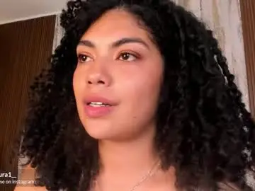 Chaturbate Live Sex Cam of miss_curazao