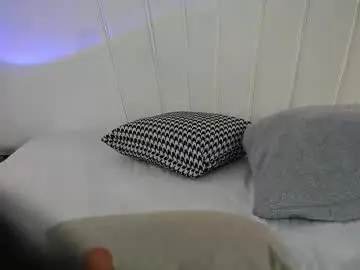 Chaturbate Live Sex Cam of sara_jonesxx