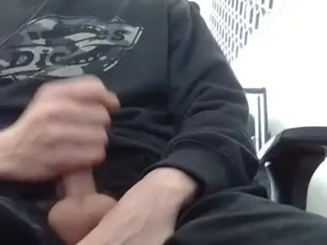 wetbigdickstream from chaturbate