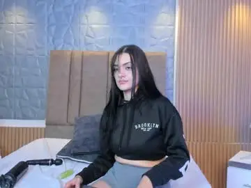 Chaturbate Adult Video Chat of charlotte_whitee1