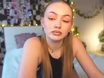 Chaturbate Live Sex Cam of charming_daisy