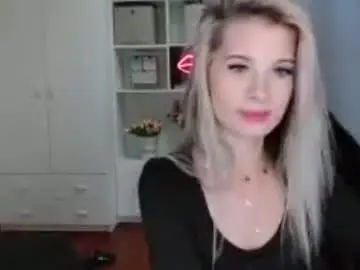 Chaturbate Free Porn Cam of kristineamore