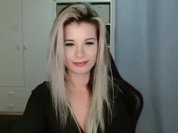 Chaturbate Live Sex of kristineamore