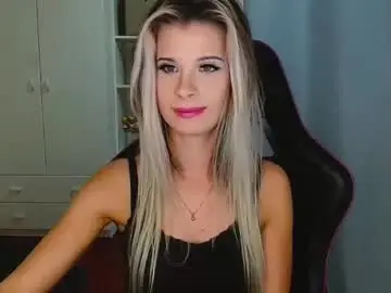 Chaturbate Watch Live Sex Cams of kristineamore