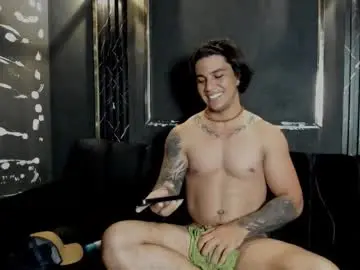 Chaturbate Free Porn Cam of mr_maximo