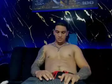 Chaturbate Sex Cam of mr_maximo