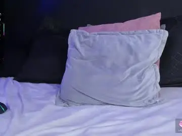 Chaturbate Nude Webcam of noah25_