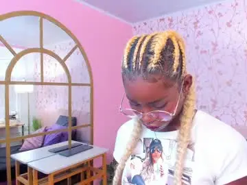 Chaturbate Free Live Porn of amelia_adms