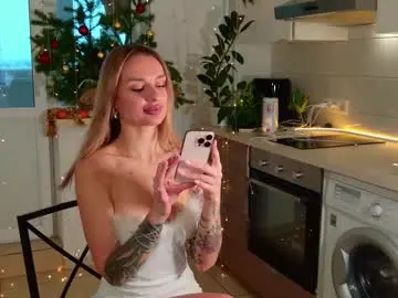 Chaturbate Live Sex Cam of magiclovexo