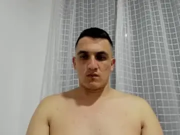 Chaturbate Free Porn Cam of alphadesire69