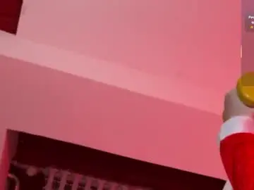 Chaturbate Live Sex Cam of guy_charming