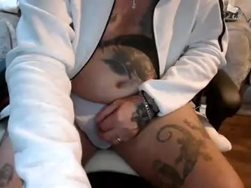 Chaturbate Adult Webcam of johnnyturbo64