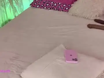 Chaturbate Free Live Porn of carolinafox_