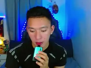 Chaturbate Best live sex cam show of iconicmateoxx