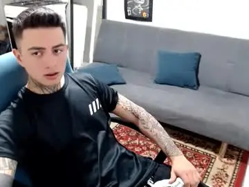 Chaturbate Live Sex Cam of santi_ss