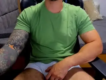 Chaturbate Live Sex Cam of adam_clarke