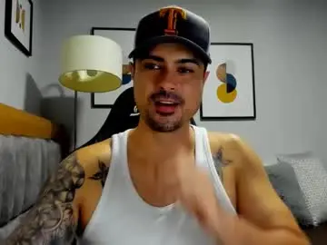 Chaturbate Nude Webcam of adam_clarke