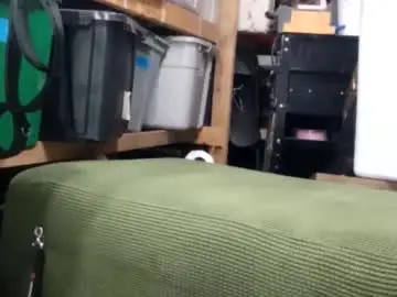 Chaturbate Live Sex of bigmanaround9