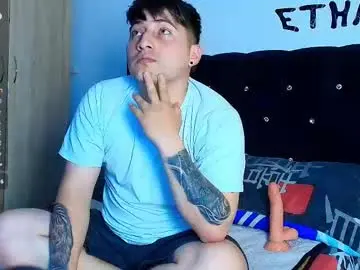 Chaturbate Live Porn of ethan__11