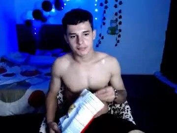 Chaturbate Live Sex Cam of freddy_romans2