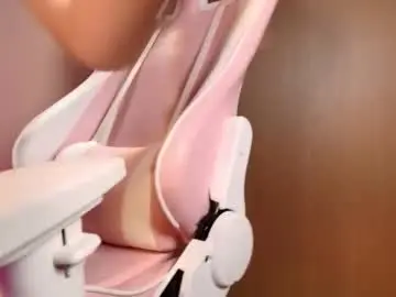 Chaturbate Free Porn Cam of jee_suee