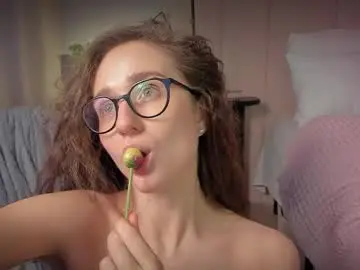 Chaturbate Free Porn Cam of mira_kraviz