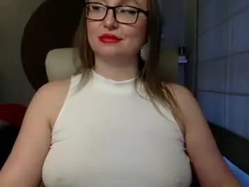 Chaturbate Live Sex Cam of dom_mummy