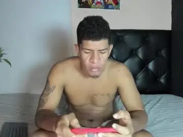 Chaturbate Live Sex of felipereyes28cm