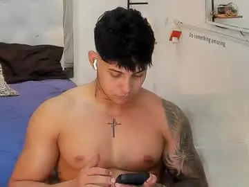 Chaturbate Watch Live Sex Cams of lunay_xtreemboy