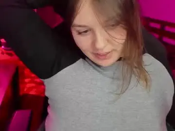 Chaturbate Live Sex Cam of x_nirvana_x