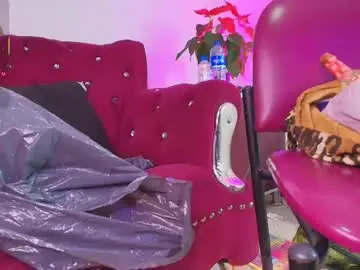 Chaturbate Nude Webcam of elenna_boobs_