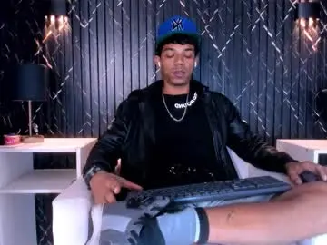 Chaturbate Nude Webcam of gregory_sforza