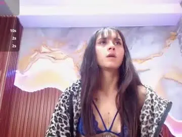 mikaela303av from chaturbate