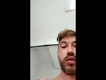 renatocavedon1 from chaturbate