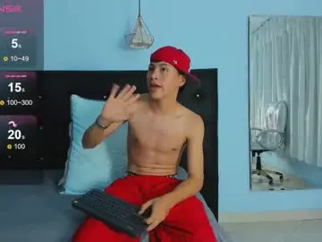 Chaturbate Watch Live Sex Cams of abraham_horny18