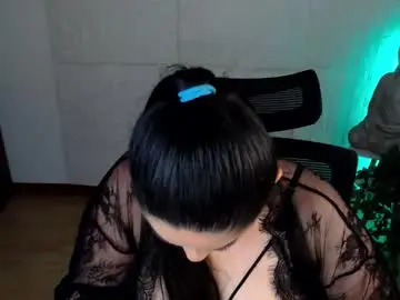 Chaturbate Best live sex cam show of emili_evans_