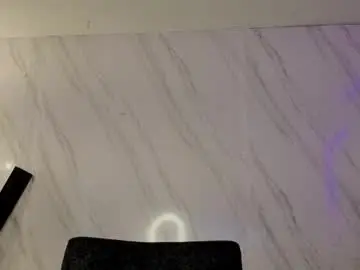 jeimy_garcia from chaturbate