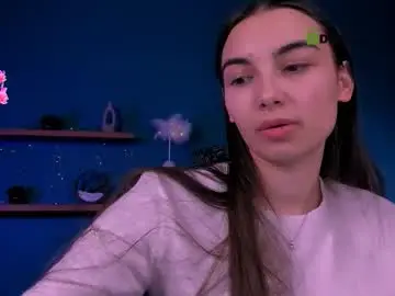 Chaturbate Live Sex Cam of lily_glow