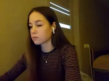 Chaturbate Free Live Porn of lydabitting