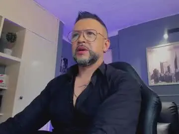 Chaturbate Nude Webcam of mrfrank_tattoo