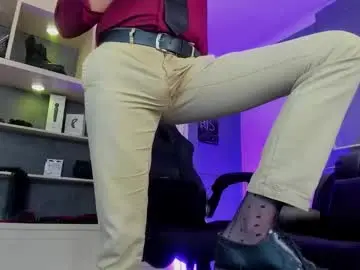 Chaturbate Live Sex Cam of mrfrank_tattoo