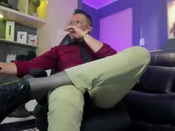 Chaturbate Nude Webcam of mrfrank_tattoo