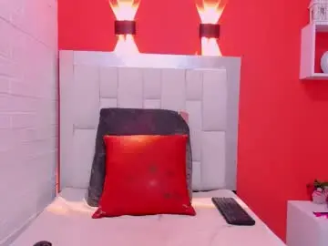 Chaturbate Adult Webcam of roxy_sexy69