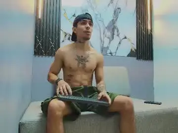 Chaturbate Best live sex cam show of aethon_noir