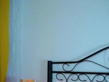 Chaturbate Best live sex cam show of coventinaashfield