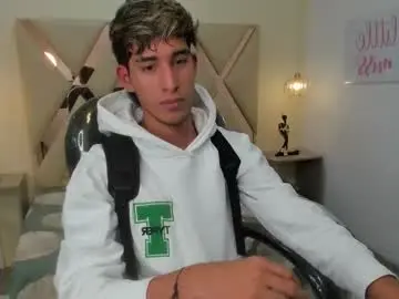 Chaturbate Adult Video Chat of ferphoenix_