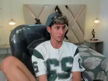 Chaturbate Nude Webcam of ferphoenix_