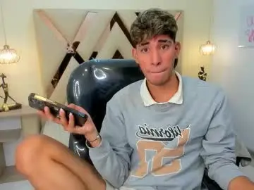 Chaturbate Adult Video Chat of ferphoenix_