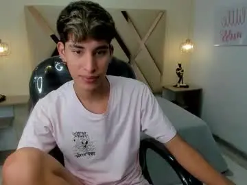 Chaturbate Best Webcam of ferphoenix_